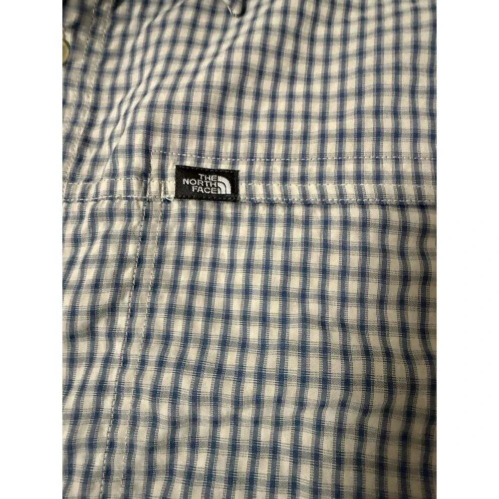 The North Face XXL Long Sleeve Plaid Button Down Shirt. I6
